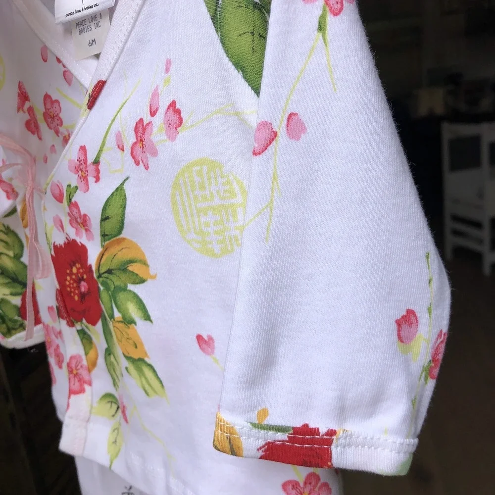 New 12 Month Kimono Layette Set Wrap Shirt Pants Babies Infants Toddler Infant‎